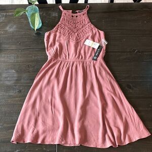 As U Wish Halter Top Sleeveless Mini Small Dress NWT Mauve A Line Crochet